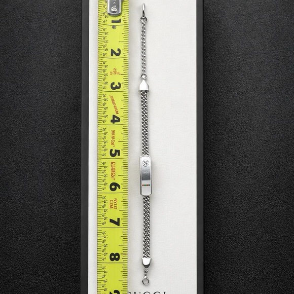 Gucci Women’s Silver Chain Bracelet with Logo - Picture 7 of 7